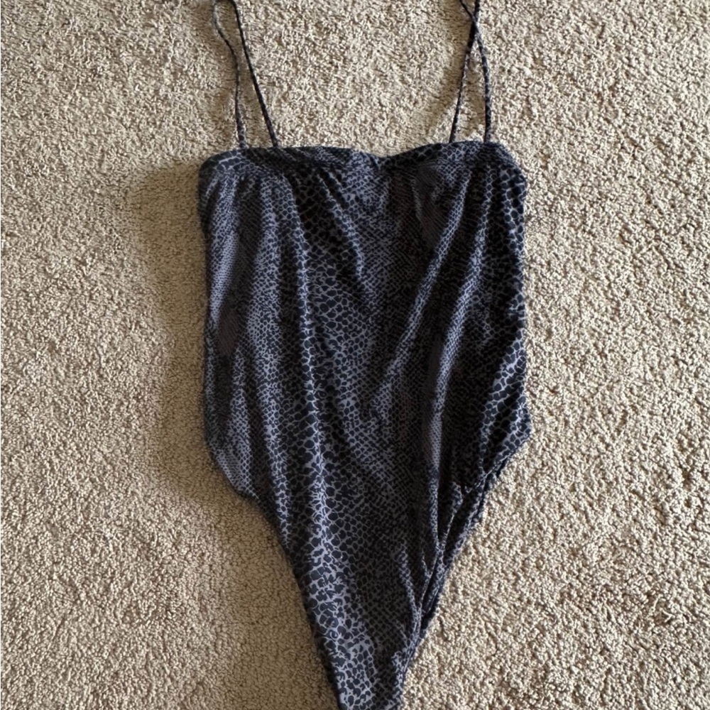 ISO Acacia Black snake lining one pieces